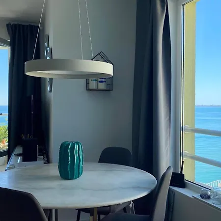 Alex Apartello-com - Amazing With Sea View! Aparthotel 4*