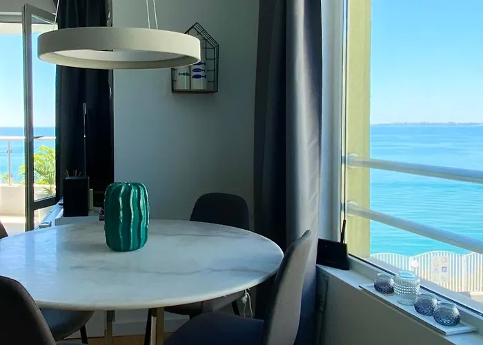 Alex Apartello-com - Amazing With Sea View! 4*